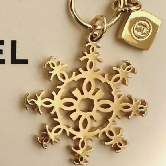 💖100% Authentic CHANEL Limited Edition Charm with unbranded Necklace - Picture 6 of 10